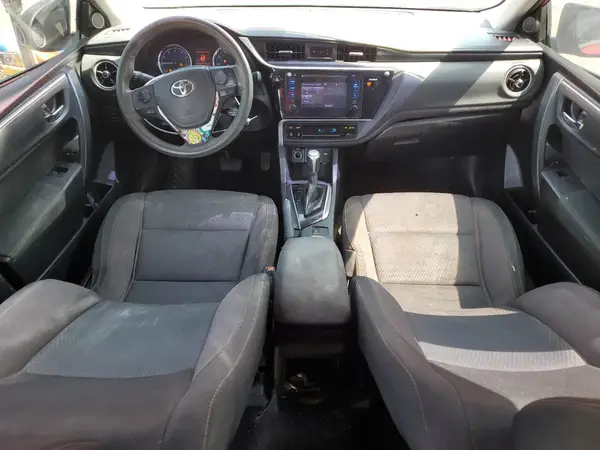 5YFBURHE9HP705155 2017 TOYOTA COROLLA - Image 8