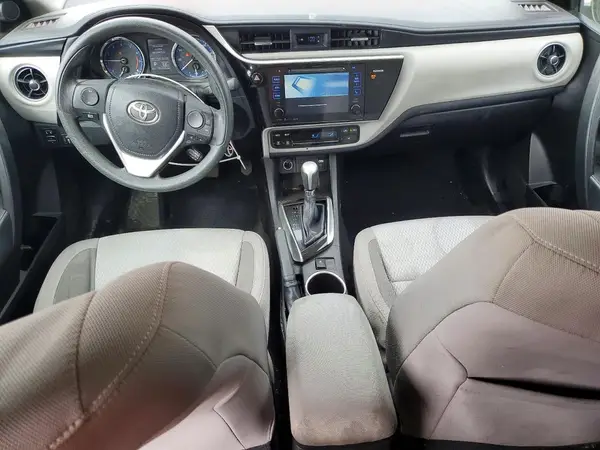 5YFBURHE9HP705382 2017 TOYOTA COROLLA - Image 8