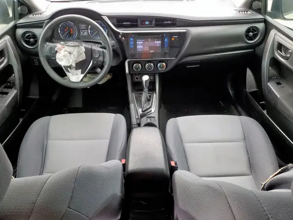 5YFBURHE9HP706872 2017 TOYOTA COROLLA - Image 8