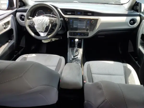 5YFBURHE9HP707701 2017 TOYOTA COROLLA - Image 8
