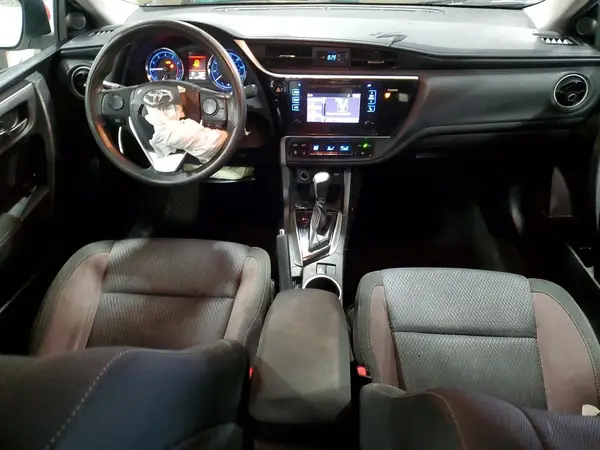 5YFBURHE9HP708251 2017 TOYOTA COROLLA - Image 8