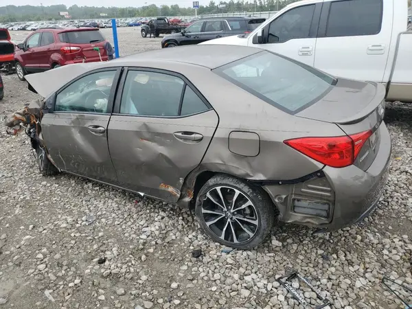 5YFBURHE9HP708279 2017 TOYOTA COROLLA - Image 2