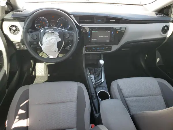 5YFBURHE9HP710534 2017 TOYOTA COROLLA - Image 8