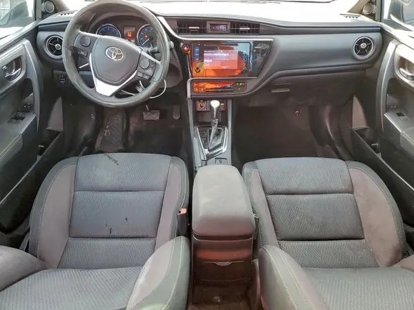 5YFBURHE9HP711277 2017 TOYOTA COROLLA - Image 8