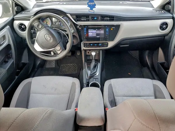 5YFBURHE9HP714602 2017 TOYOTA COROLLA - Image 8