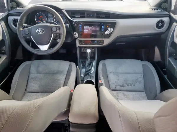 5YFBURHE9HP714776 2017 TOYOTA COROLLA - Image 8