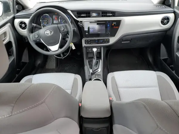 5YFBURHE9HP718083 2017 TOYOTA COROLLA - Image 8