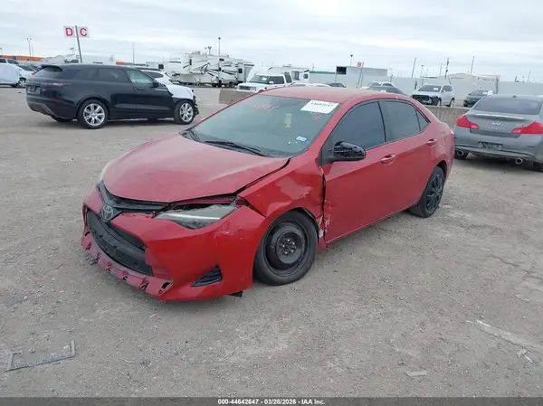 5YFBURHE9HP719234 2017 TOYOTA COROLLA - Image 2