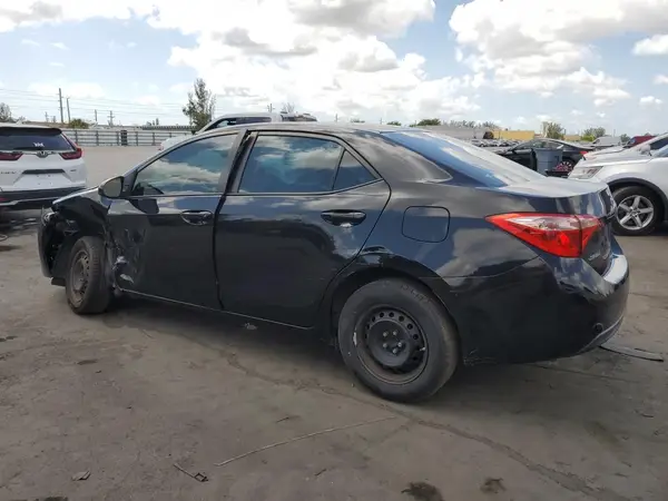 5YFBURHE9HP726586 2017 TOYOTA COROLLA - Image 2