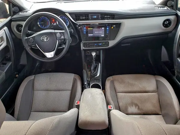 5YFBURHE9HP727348 2017 TOYOTA COROLLA - Image 8