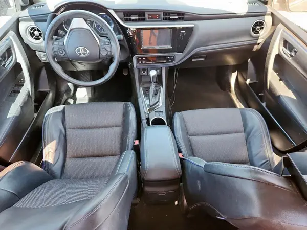 5YFBURHE9HP728077 2017 TOYOTA COROLLA - Image 8