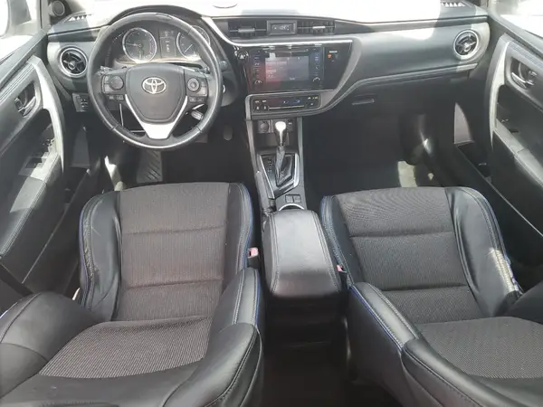 5YFBURHE9HP728421 2017 TOYOTA COROLLA - Image 8