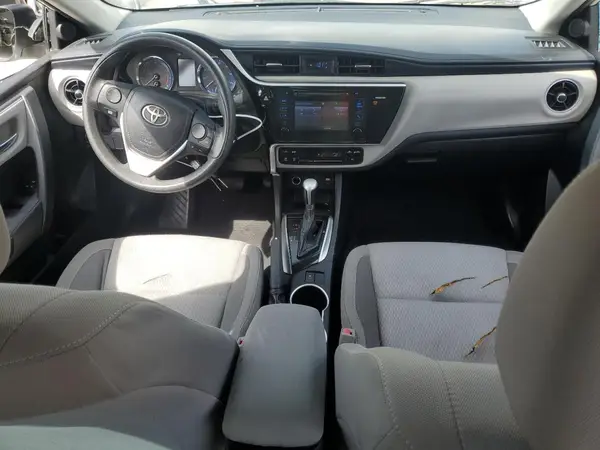 5YFBURHE9HP729455 2017 TOYOTA COROLLA - Image 8