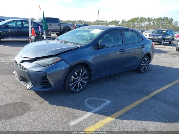 5YFBURHE9HP729892 2017 TOYOTA COROLLA - Image 2