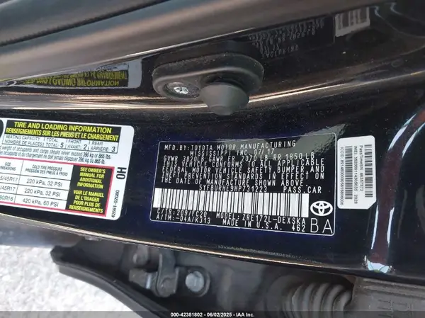 5YFBURHE9HP731223 2017 TOYOTA COROLLA - Image 8