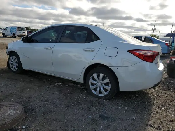 5YFBURHE9HP736132 2017 TOYOTA COROLLA - Image 2