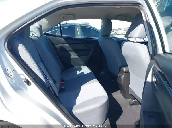 5YFBURHE9HP736549 2017 TOYOTA COROLLA - Image 8