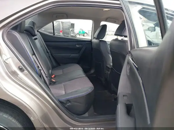 5YFBURHE9HP736745 2017 TOYOTA COROLLA - Image 8