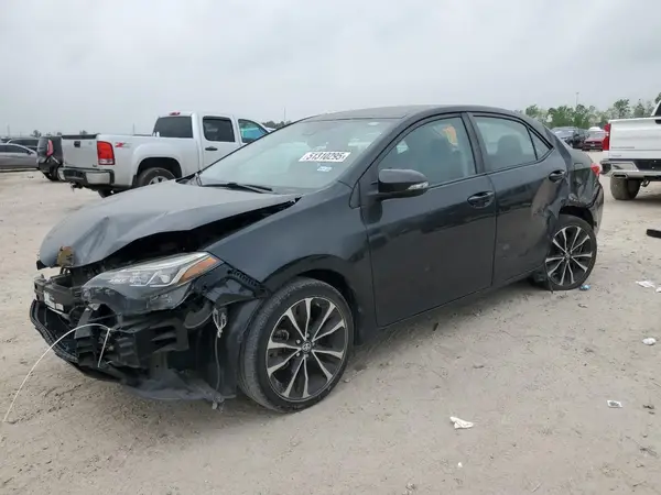 5YFBURHE9JP743829 2018 TOYOTA COROLLA - Image 1
