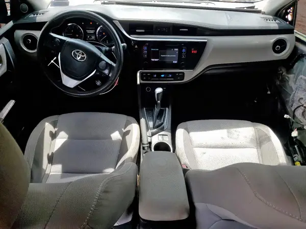 5YFBURHE9JP744298 2018 TOYOTA COROLLA - Image 8