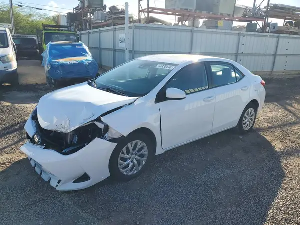 5YFBURHE9JP745824 2018 TOYOTA COROLLA - Image 1