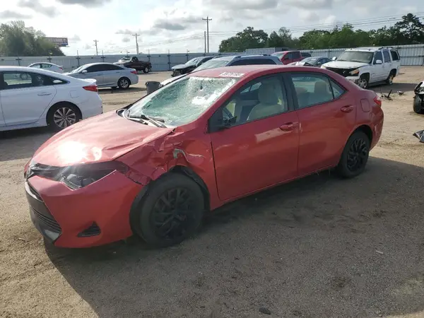 5YFBURHE9JP767581 2018 TOYOTA COROLLA - Image 1