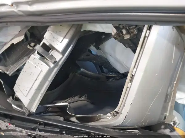 5YFBURHE9JP778838 2018 TOYOTA COROLLA - Image 8
