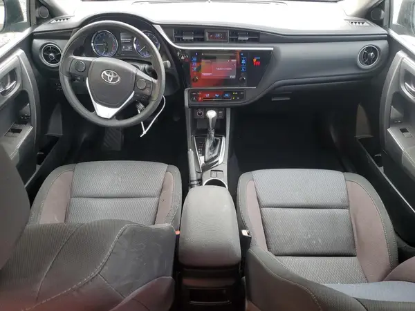 5YFBURHE9JP780475 2018 TOYOTA COROLLA - Image 8