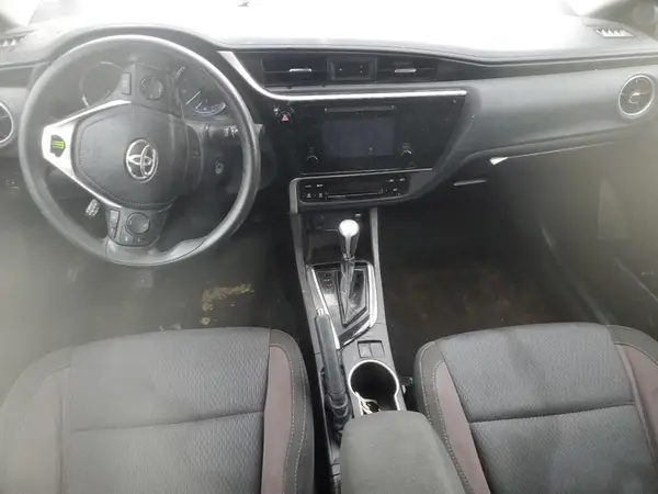 5YFBURHE9JP781903 2018 TOYOTA COROLLA - Image 8