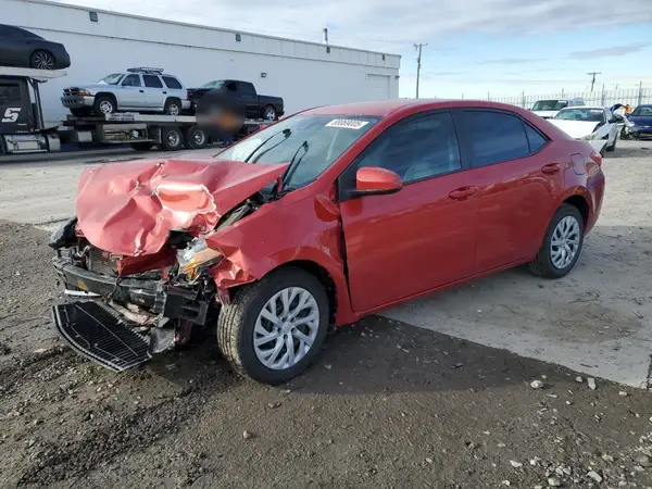 5YFBURHE9JP786034 2018 TOYOTA COROLLA - Image 1