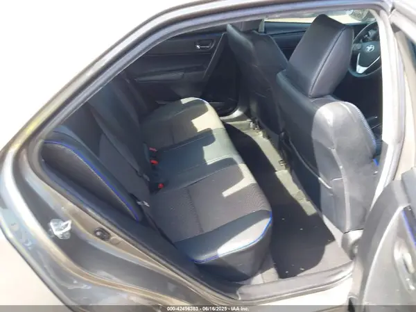 5YFBURHE9JP792724 2018 TOYOTA COROLLA - Image 8