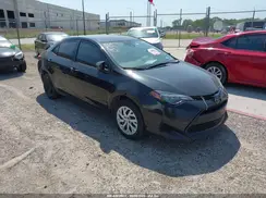 5YFBURHE9JP795820 2018 TOYOTA COROLLA