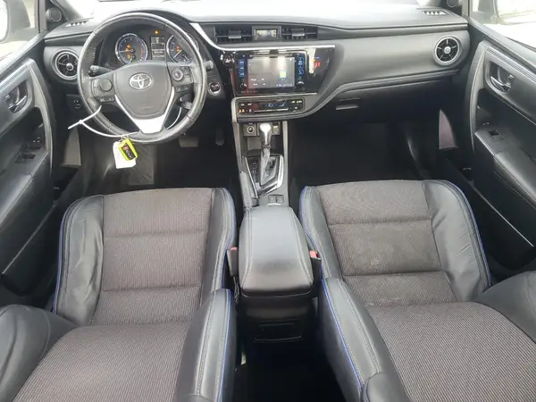 5YFBURHE9JP803723 2018 TOYOTA COROLLA - Image 8