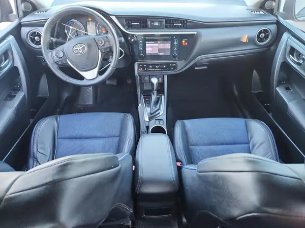 5YFBURHE9JP809392 2018 TOYOTA COROLLA - Image 8