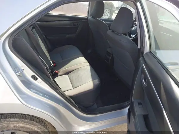5YFBURHE9JP812292 2018 TOYOTA COROLLA - Image 8