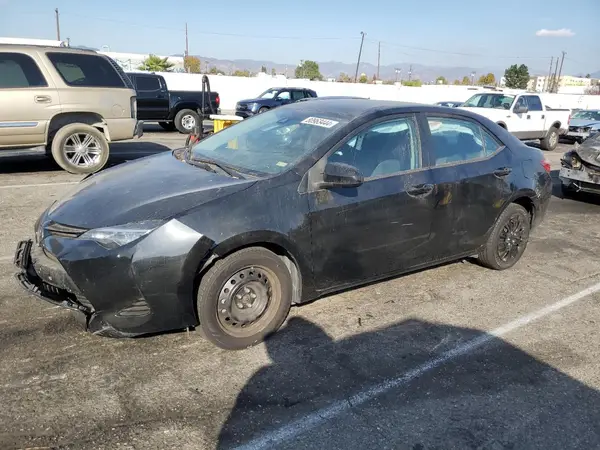 5YFBURHE9JP812437 2018 TOYOTA COROLLA - Image 1