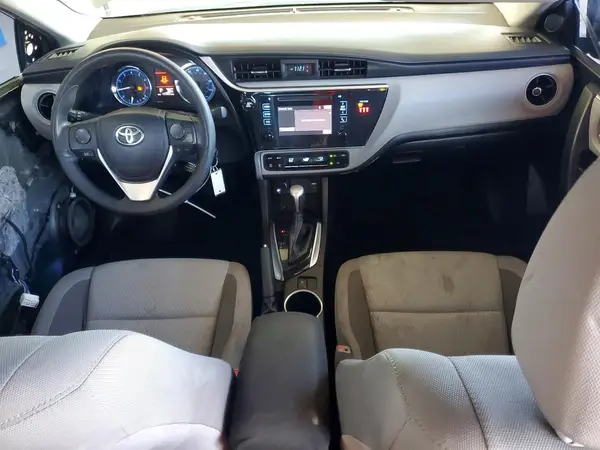 5YFBURHE9JP812499 2018 TOYOTA COROLLA - Image 8
