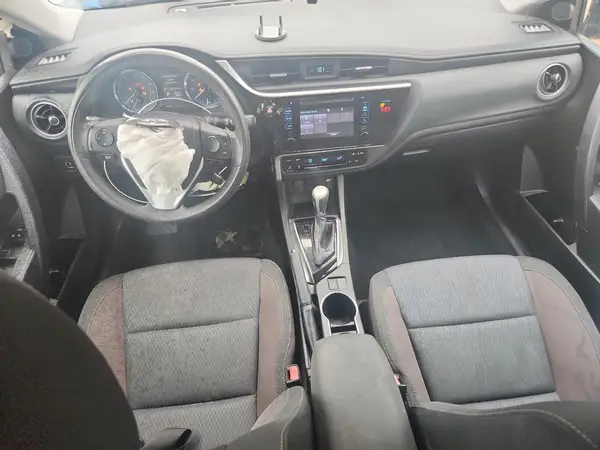 5YFBURHE9JP816116 2018 TOYOTA COROLLA - Image 8