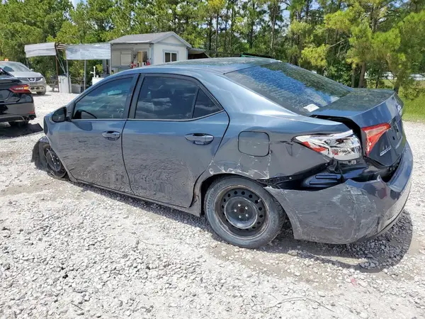 5YFBURHE9JP819307 2018 TOYOTA COROLLA - Image 2