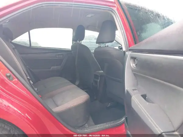 5YFBURHE9JP819498 2018 TOYOTA COROLLA - Image 8