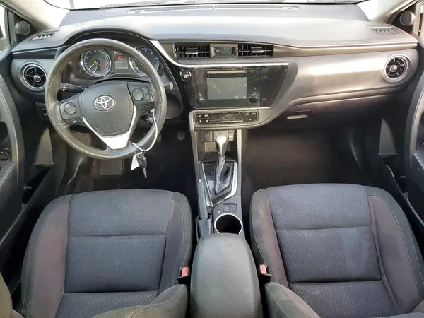 5YFBURHE9JP830355 2018 TOYOTA COROLLA - Image 8
