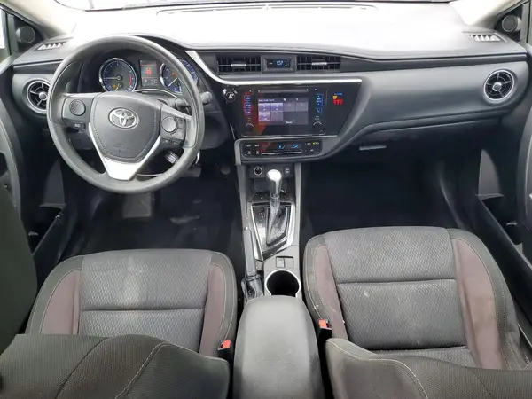 5YFBURHE9JP837452 2018 TOYOTA COROLLA - Image 8