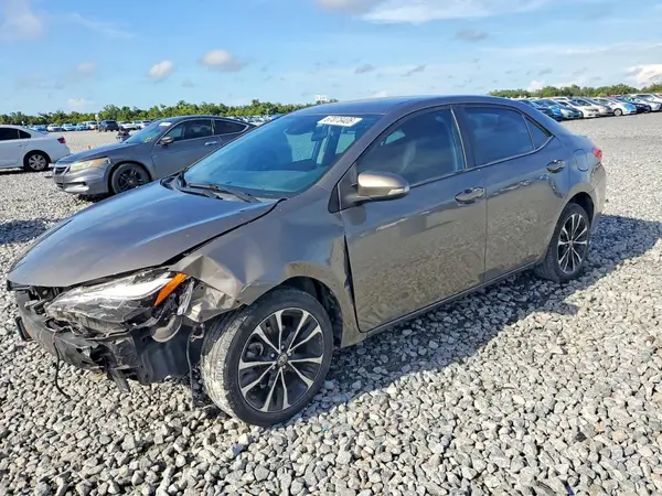 5YFBURHE9JP839458 2018 TOYOTA COROLLA - Image 1