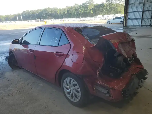 5YFBURHE9JP840853 2018 TOYOTA COROLLA - Image 2