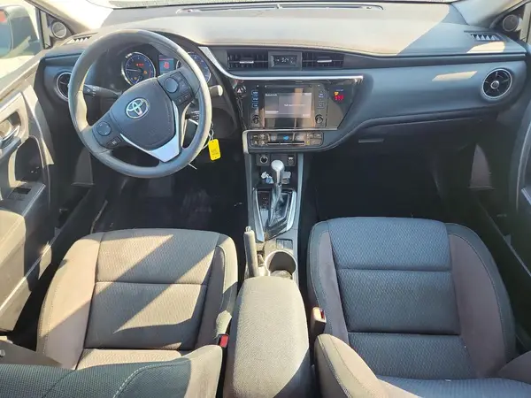 5YFBURHE9JP846779 2018 TOYOTA COROLLA - Image 8