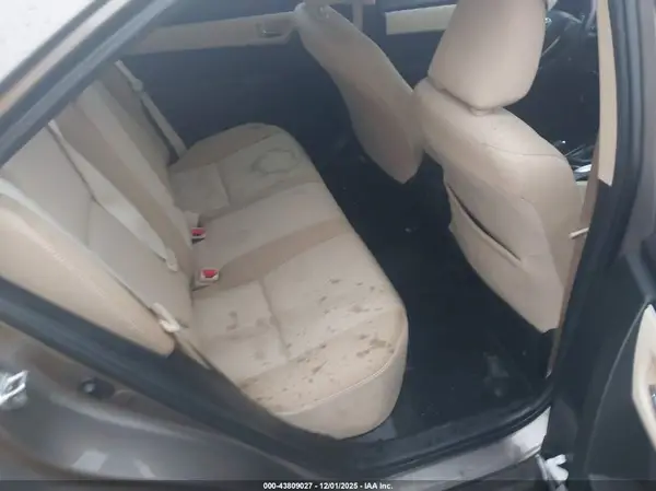 5YFBURHE9JP851433 2018 TOYOTA COROLLA - Image 8