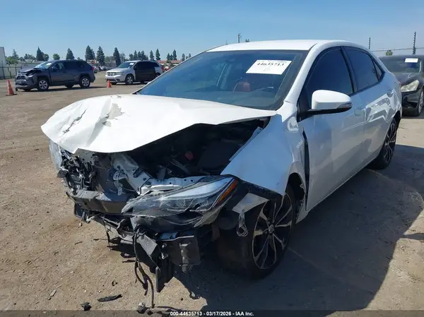 5YFBURHE9KP856455 2019 TOYOTA COROLLA - Image 2