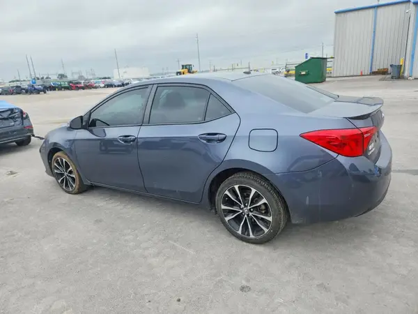 5YFBURHE9KP856875 2019 TOYOTA COROLLA - Image 2