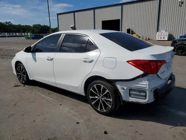 5YFBURHE9KP860909 2019 TOYOTA COROLLA - Image 2