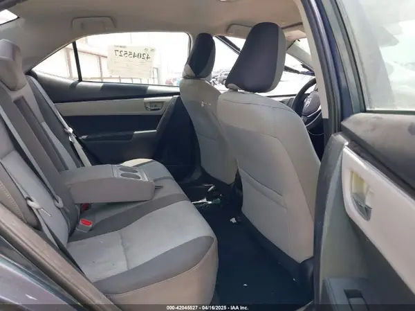 5YFBURHE9KP863275 2019 TOYOTA COROLLA - Image 8